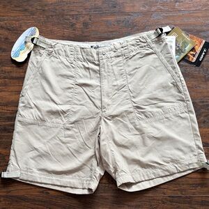 Columbia UPF 50 Cross Trek 7” Hiking Mid-rise Shorts